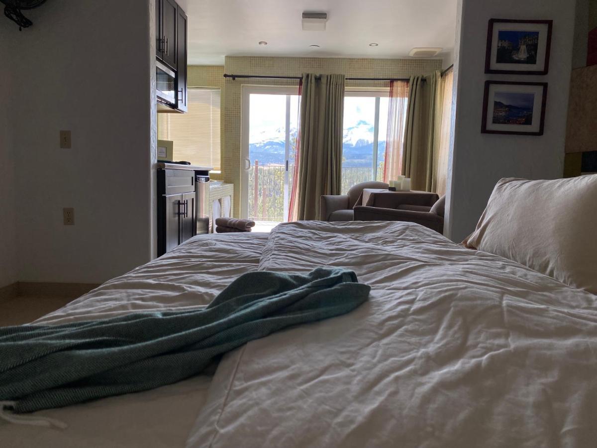 Pikes Peak Paradise Bed And Breakfast Вудленд Парк Экстерьер фото